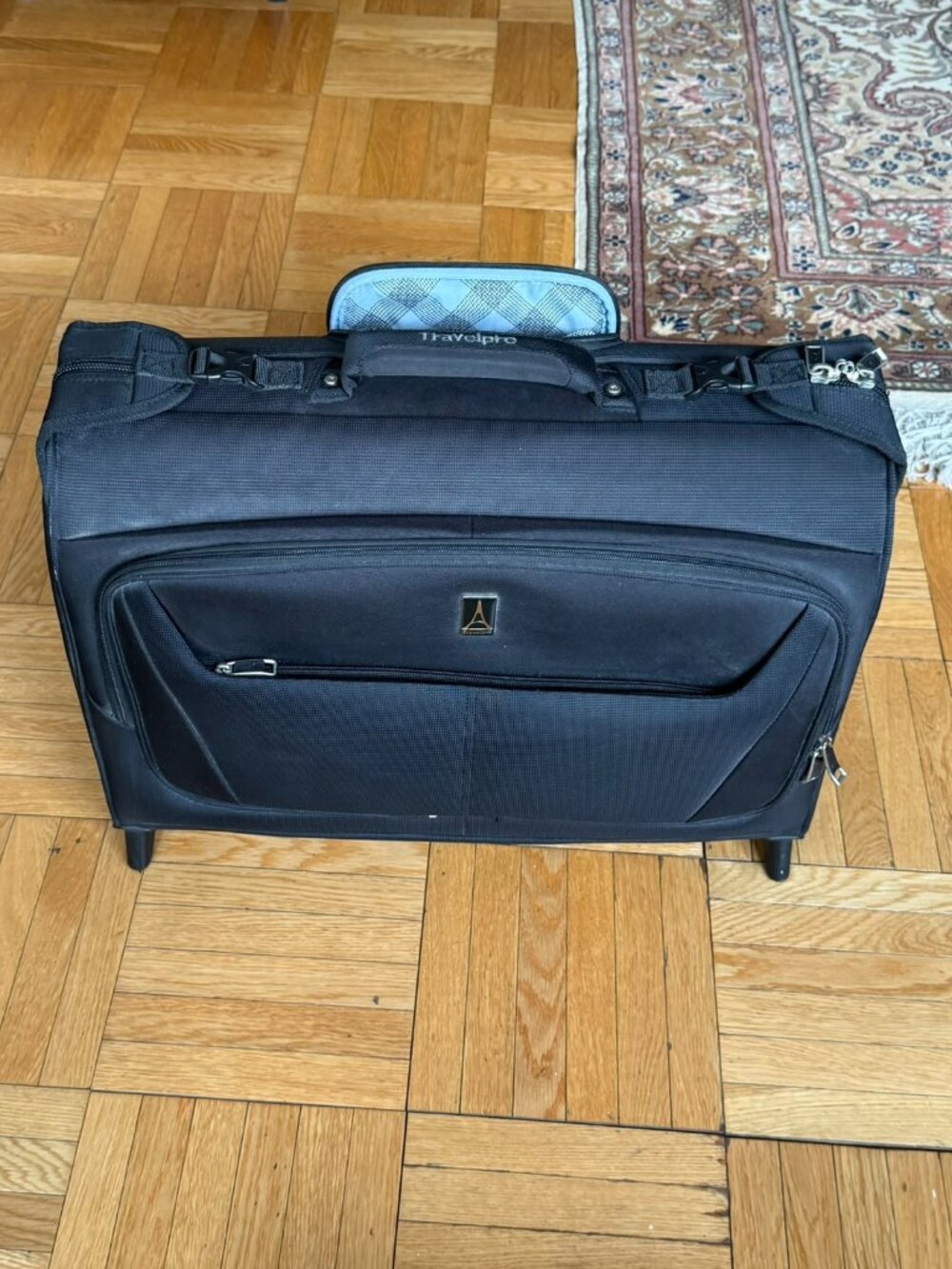 Travelpro Maxlite 5 Rolling Carry-On Garment Bag